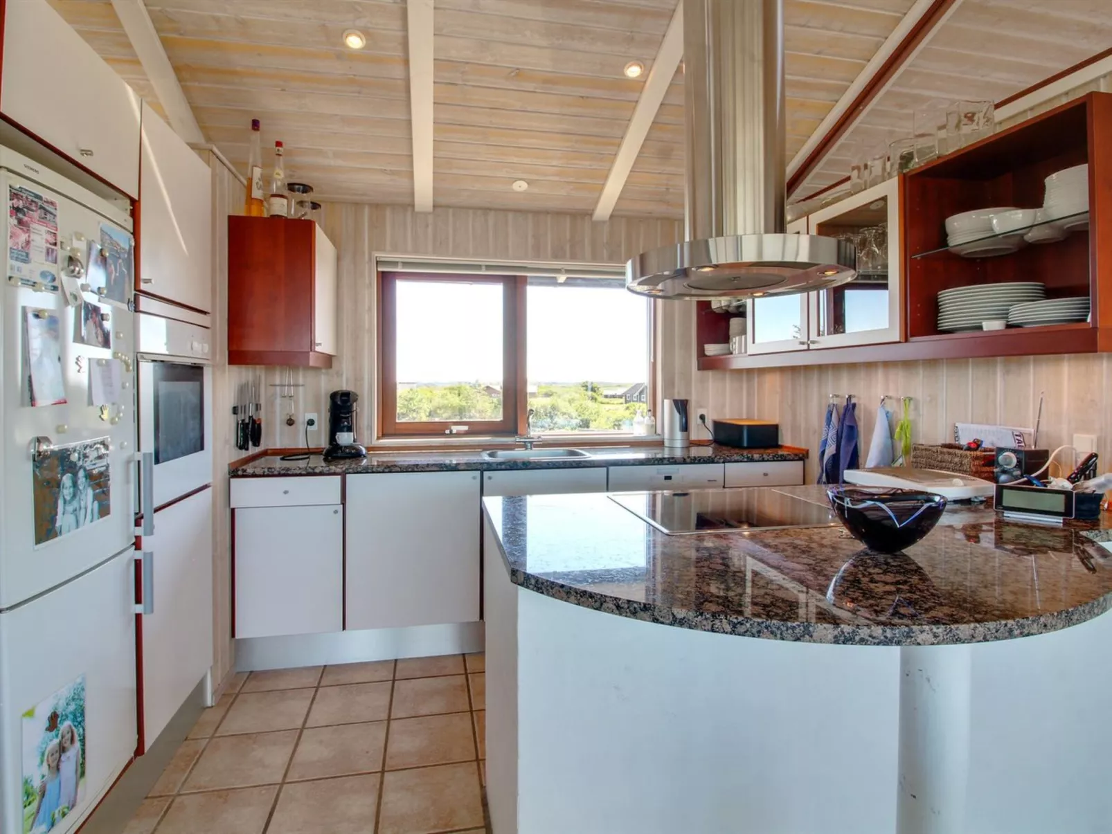 "Alim" - 300m from the sea-Drinnen