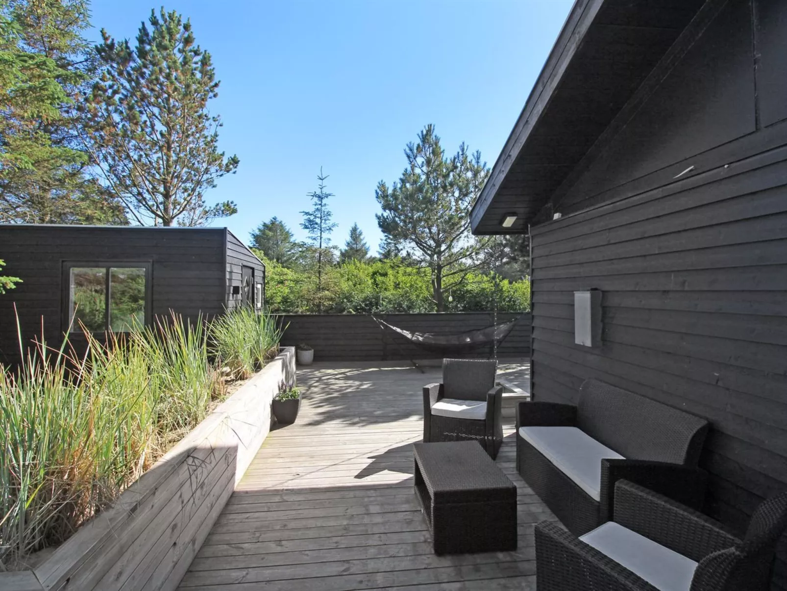 "Eyer" - 800m from the sea-Outside