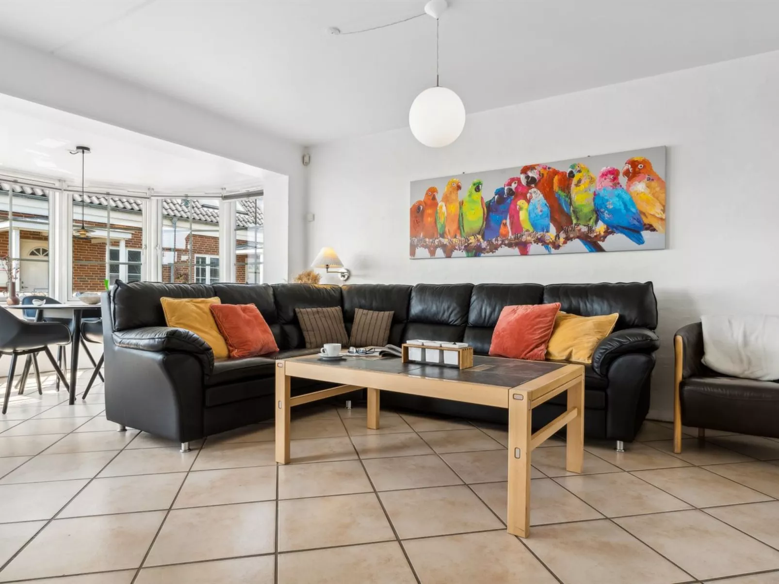 "Langsom" - 100m from the sea-Dedans