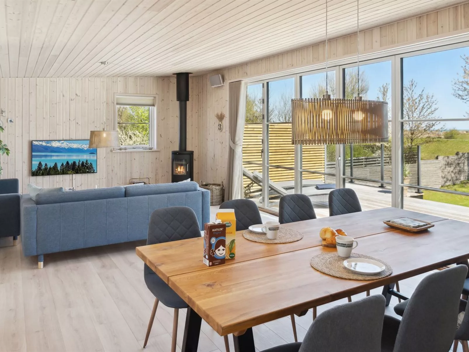 "Engli" - 90m from the sea-Inside