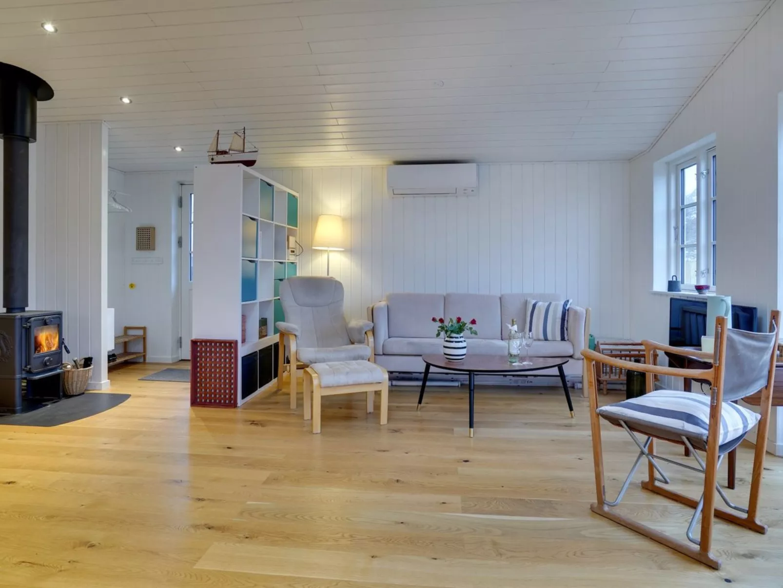 "Sofine" - 250m from the sea-Inside