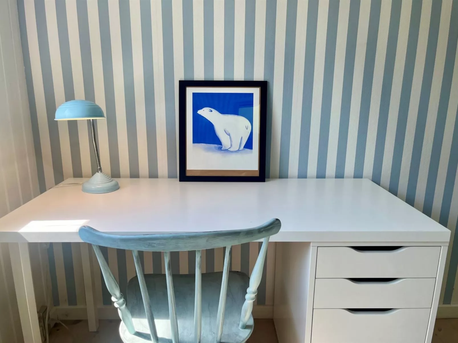 "Eragon" - 1.2km from the sea-Inside