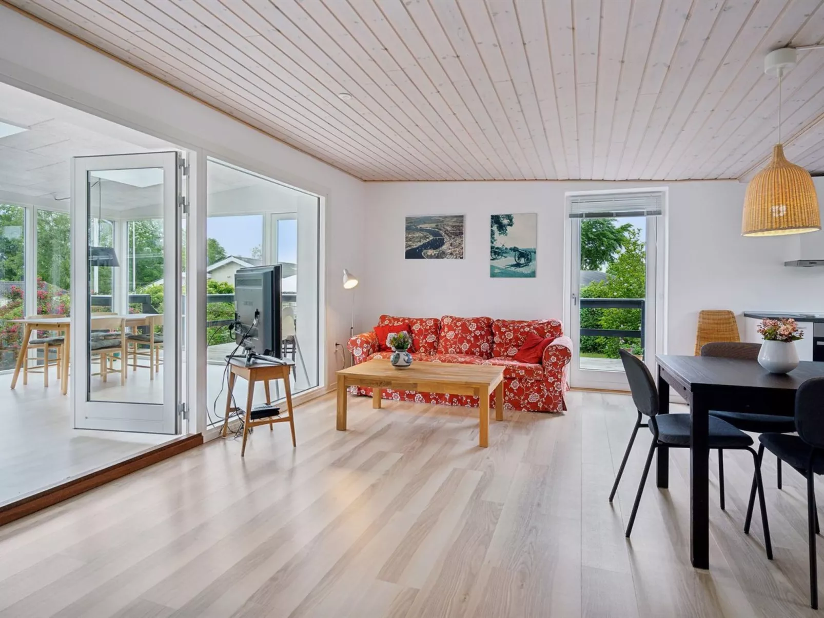 "Albricus" - 250m from the sea-Inside