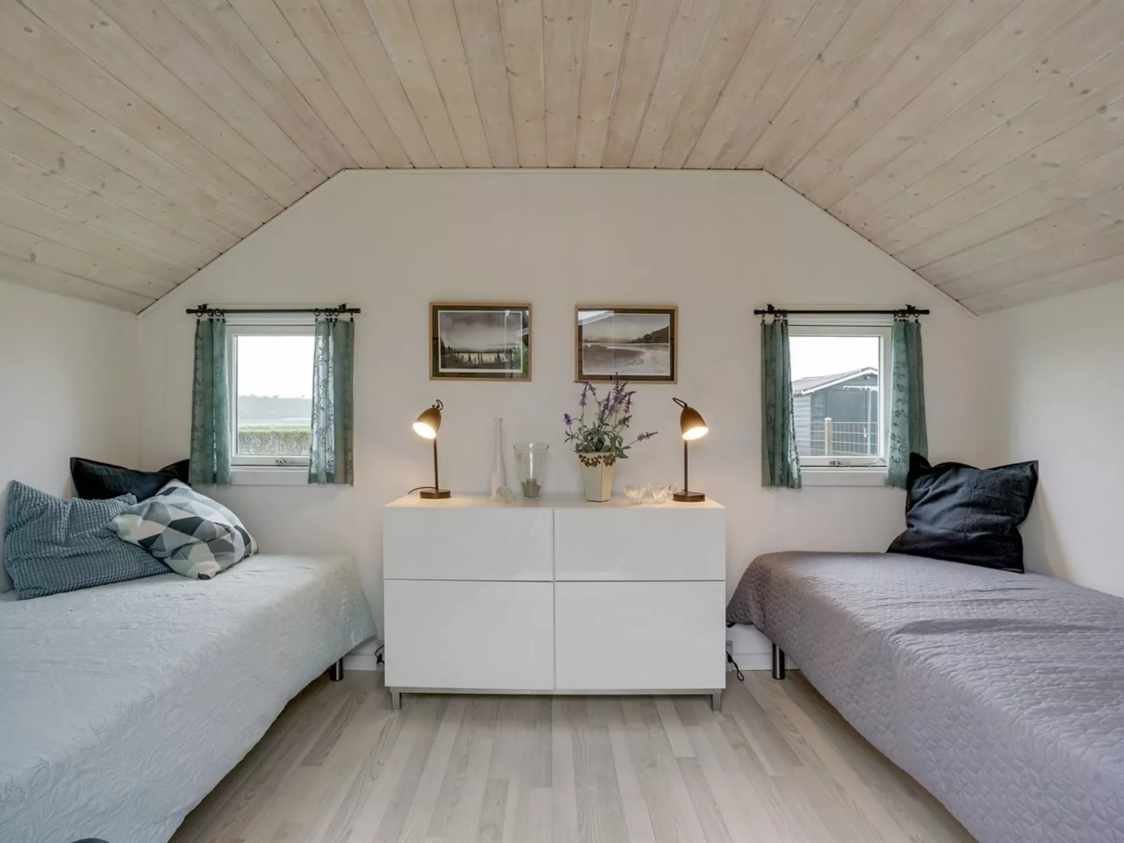 "Ainikki" - 200m from the sea-Inside