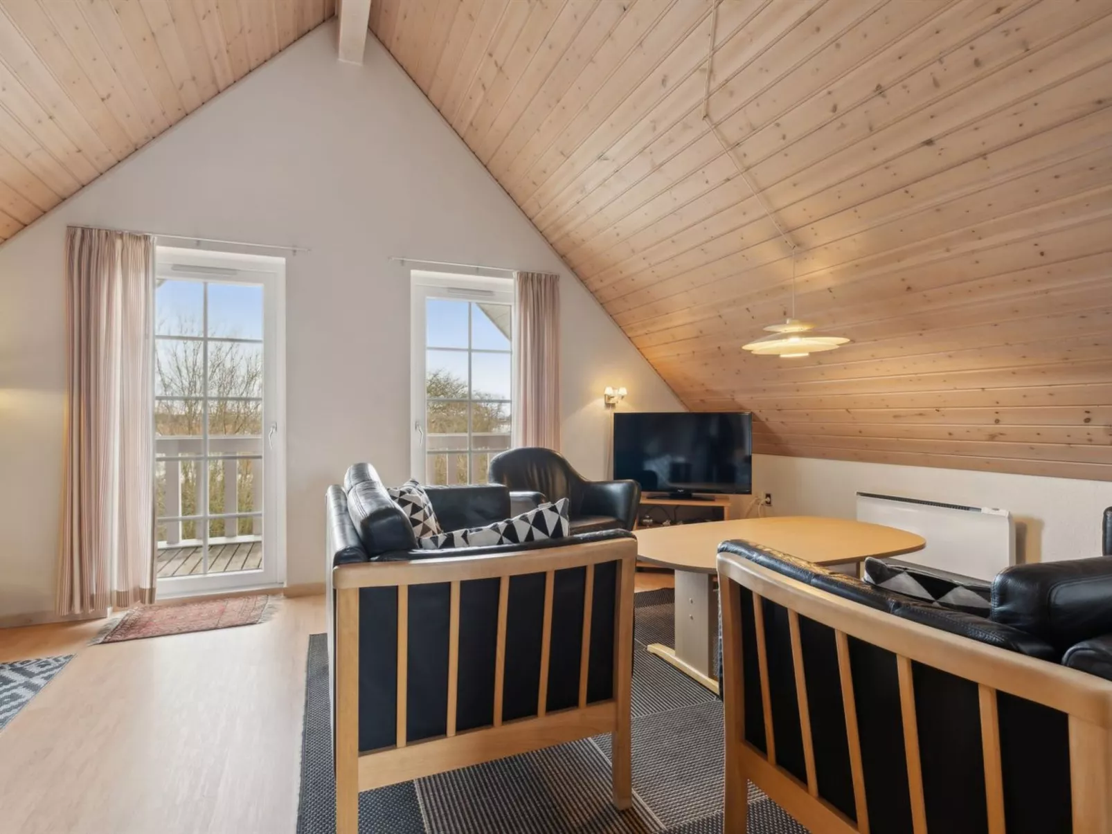 "Uffe" - 100m to the fjord-Dedans