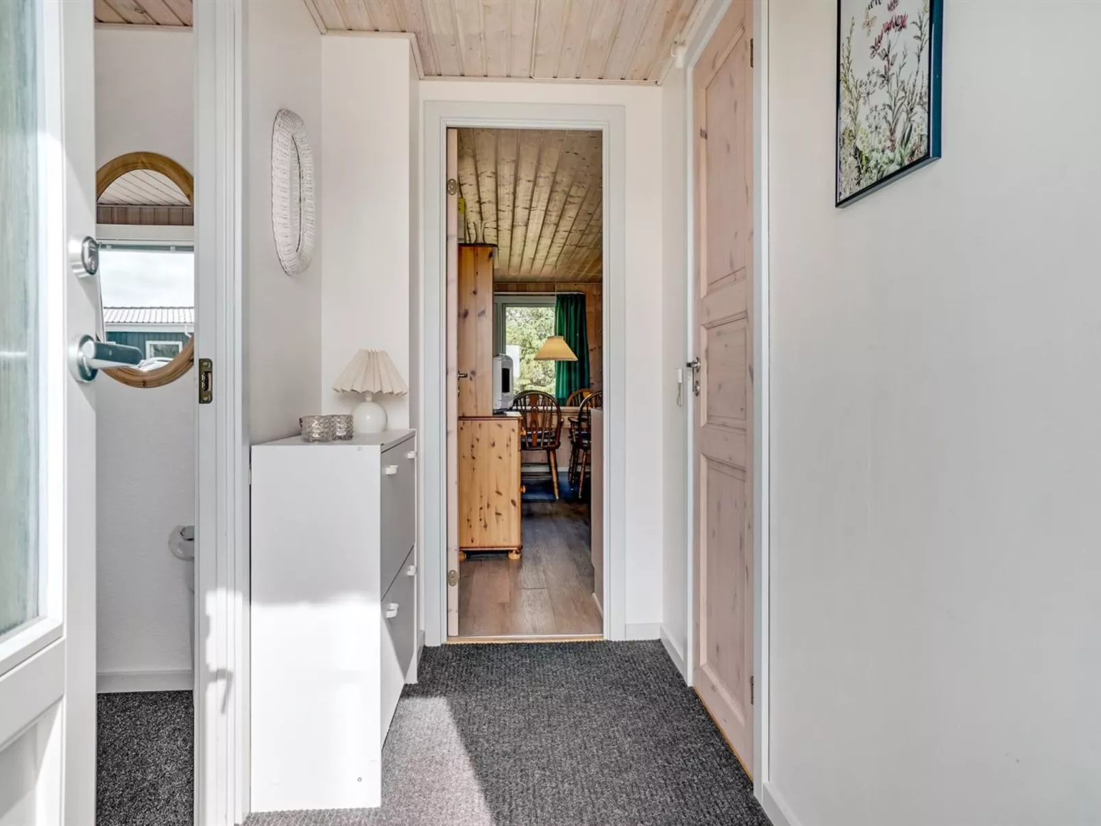 "Hughlek" - 900m from the sea-Drinnen