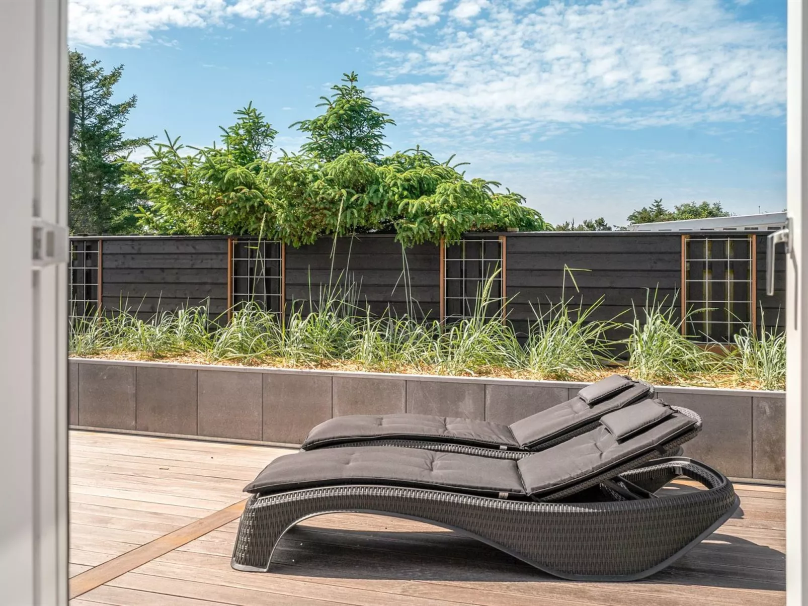 "Erk" - 700m from the sea-Outside