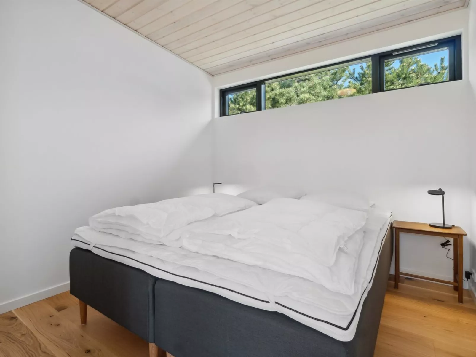 "Gonne" - 350m from the sea-Dedans