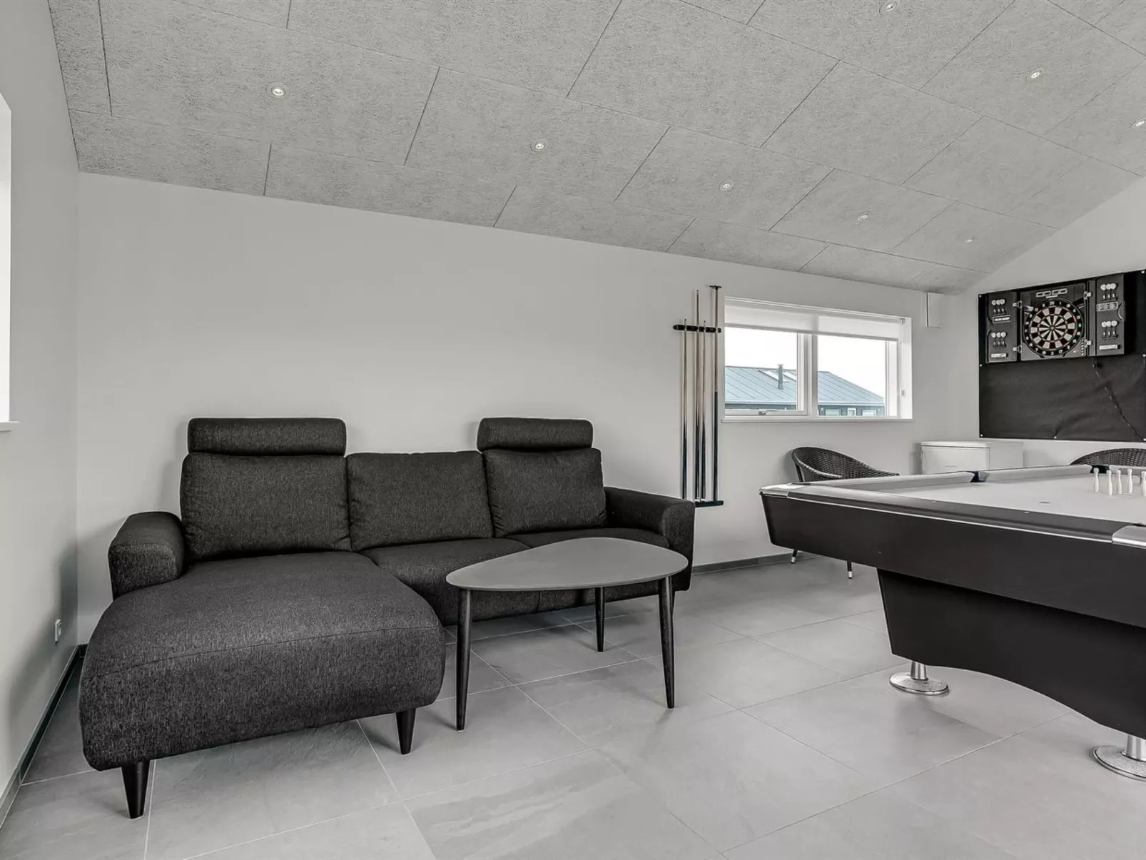 "Fegge" - 1.5km from the sea-Inside