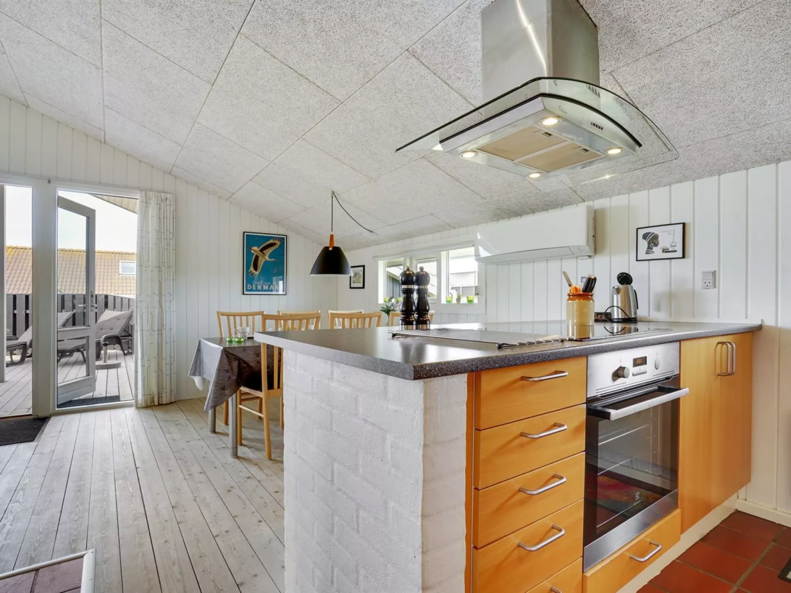 "Apolonia" -  from the sea-Inside