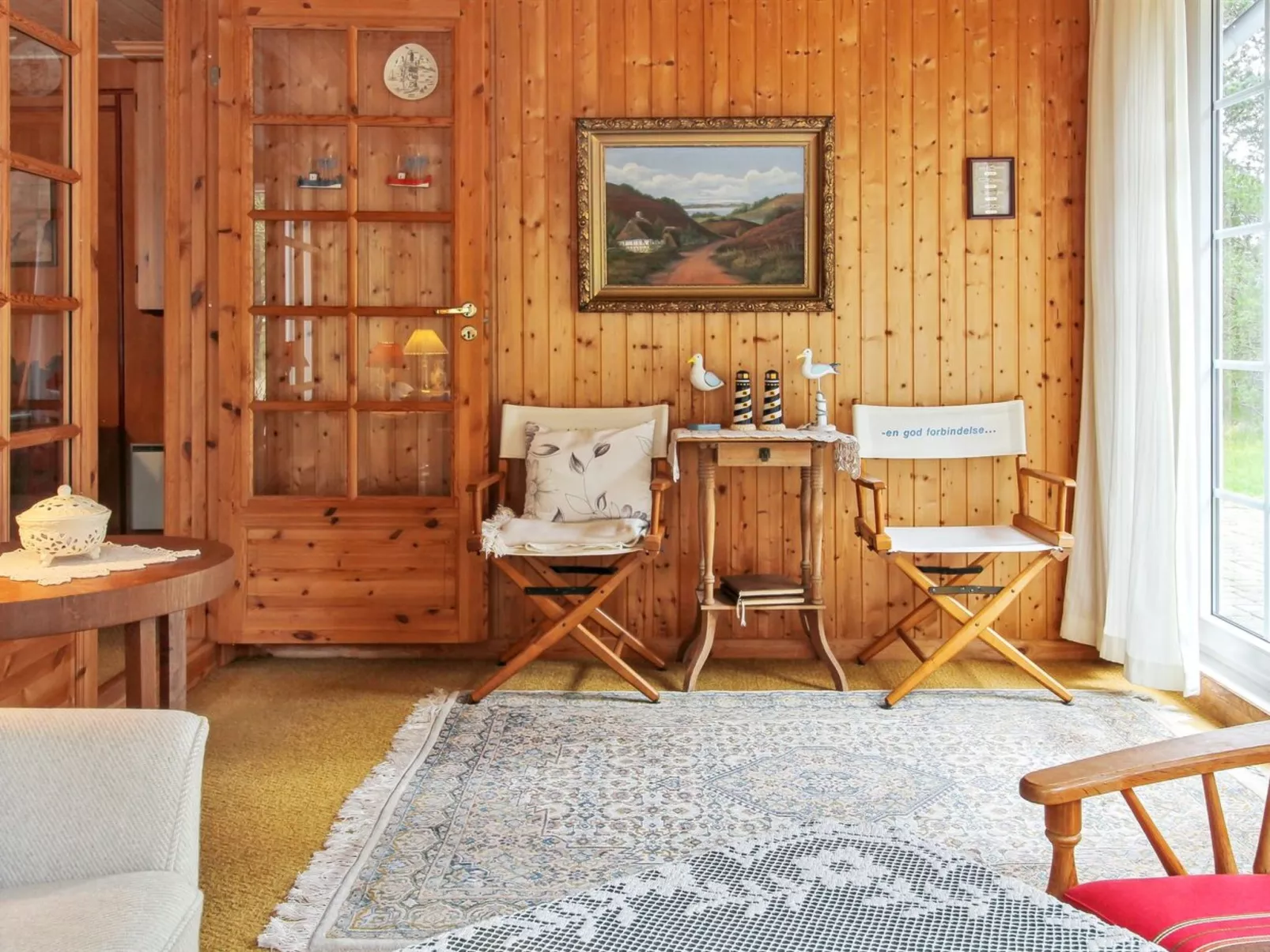 "Redward" - 1km from the sea-Drinnen