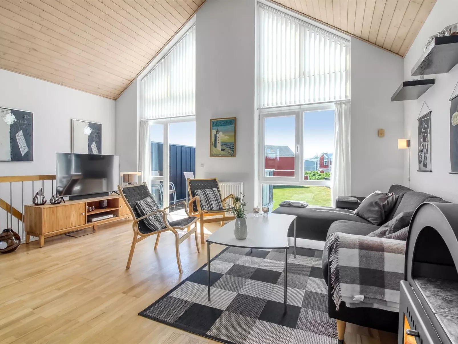 "Jören" - 700m from the sea-Dedans