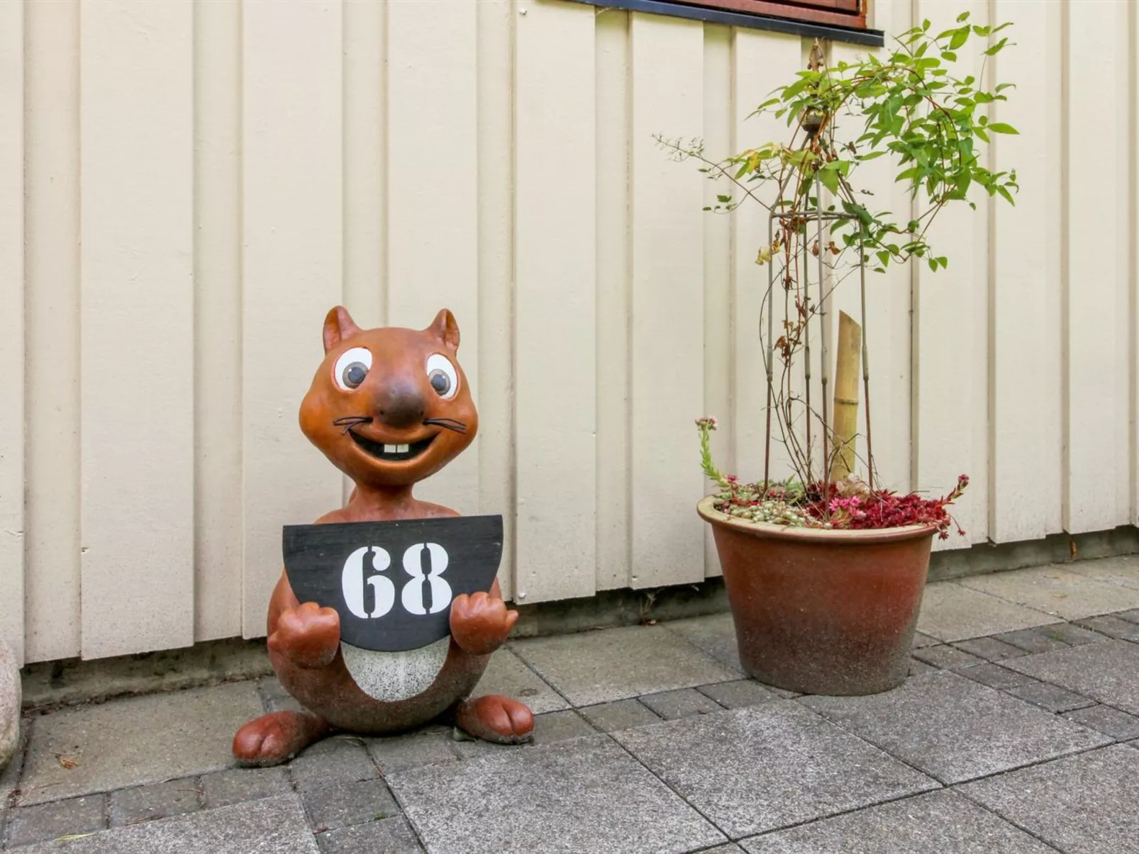 "Arvi" - 30km from the sea-Outside