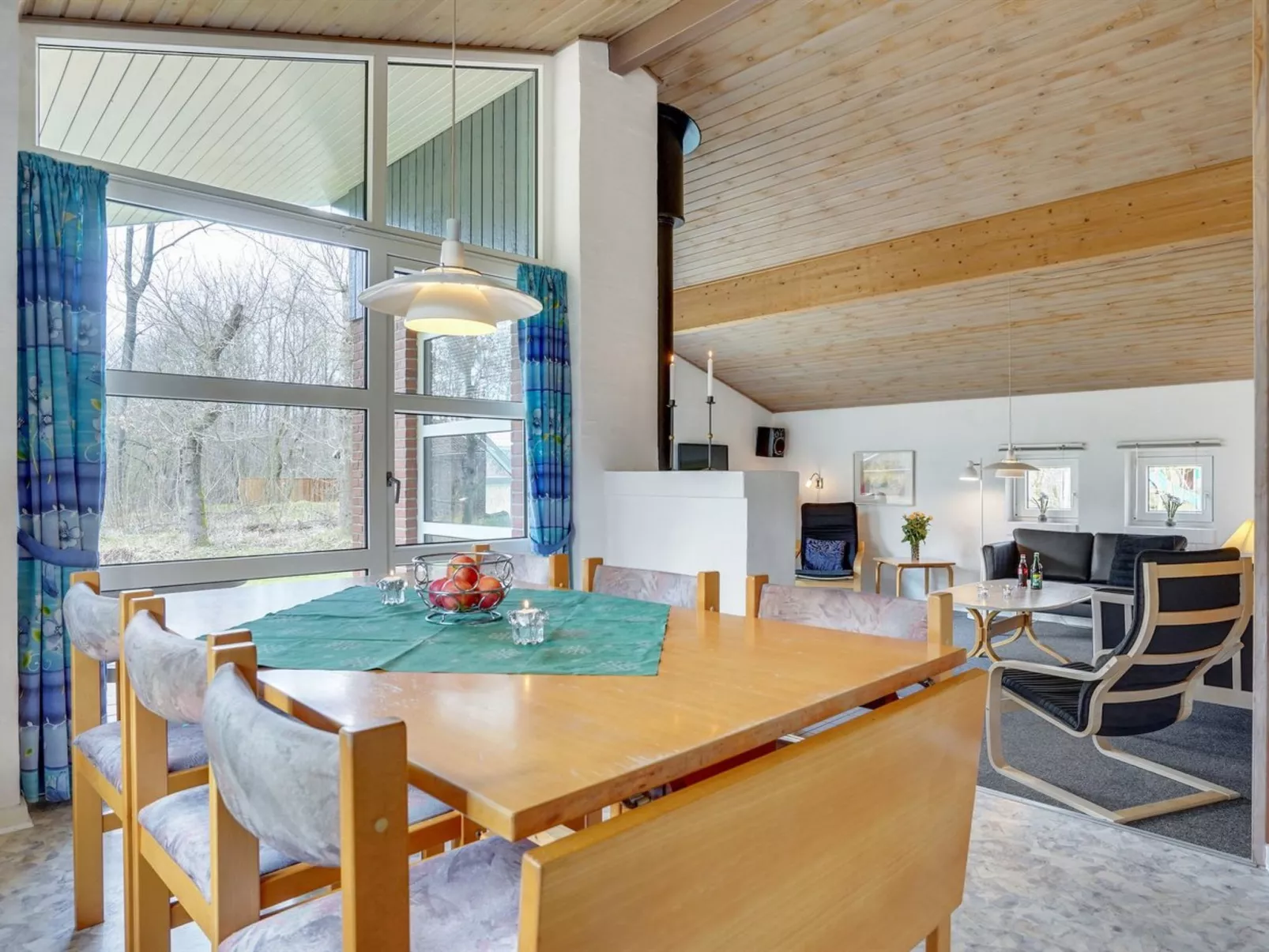 "Bosi" - 28km from the sea-Drinnen