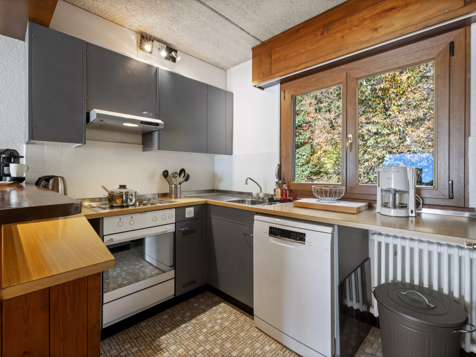 Lisière-Sud A 17-Inside