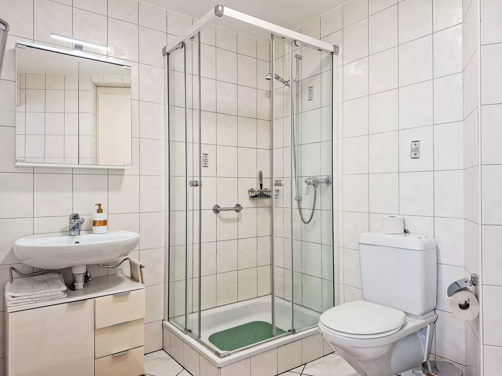 Am Brienzersee-Inside