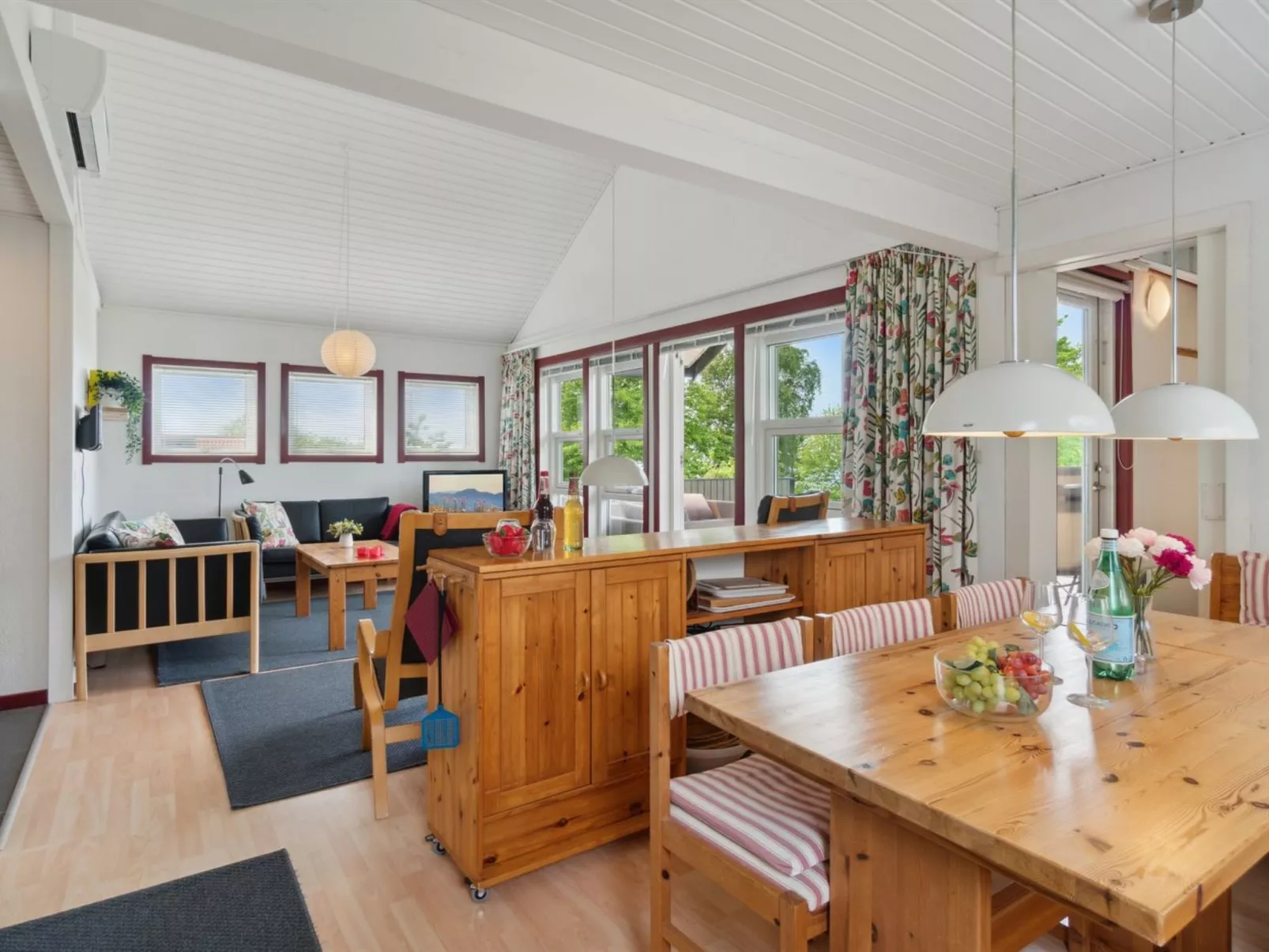 "Mauritz" - 300m from the sea-Inside