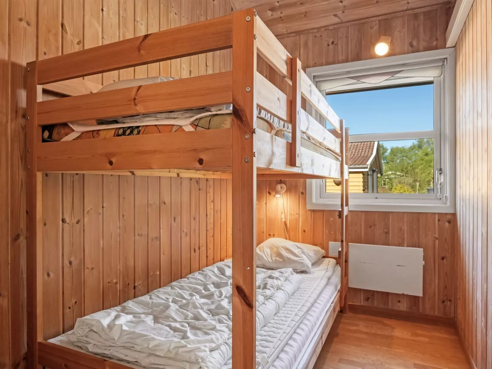 "Annestine" - 200m from the sea-Inside