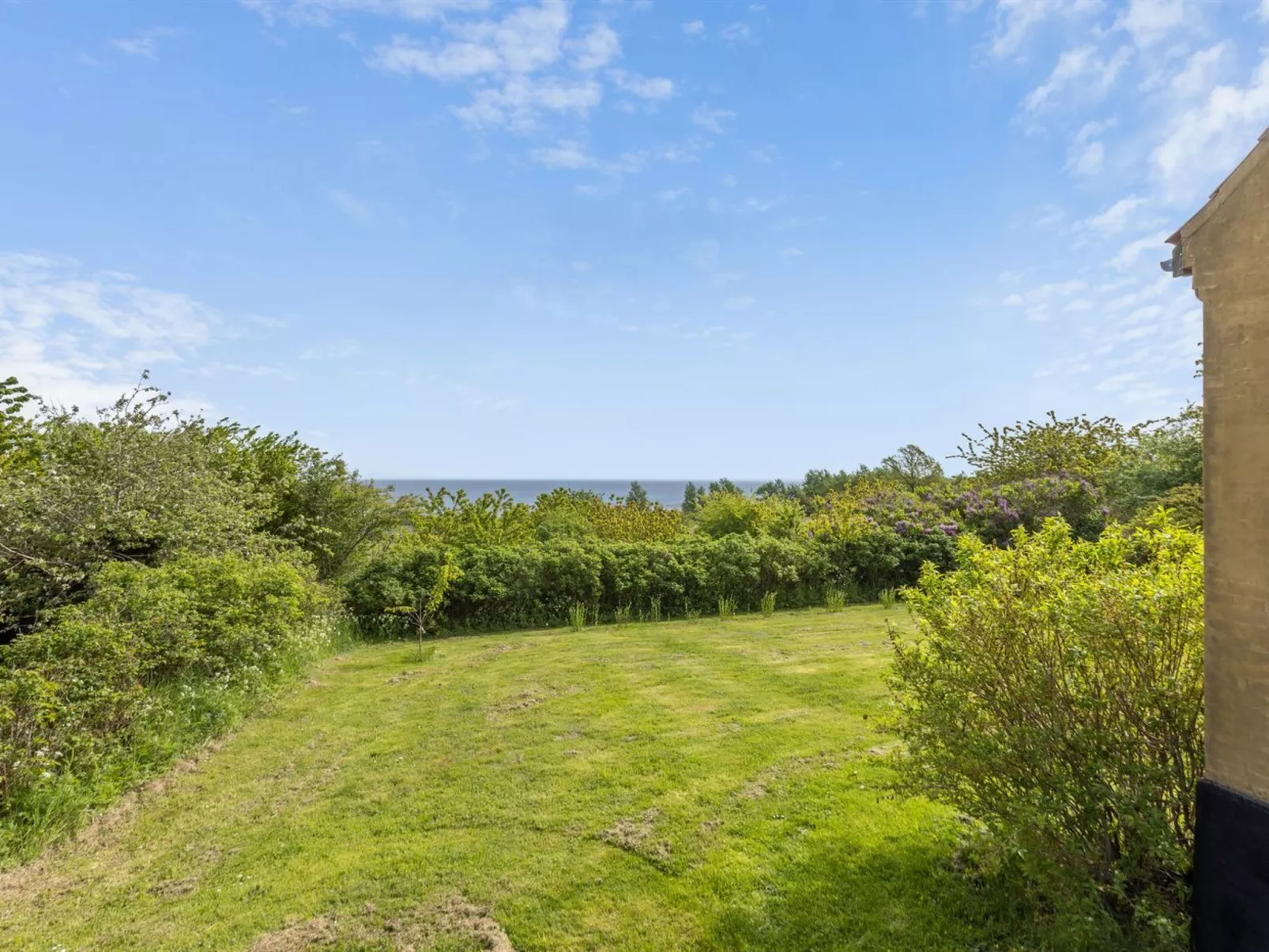 "Amlethus" - 375m from the sea-Outside