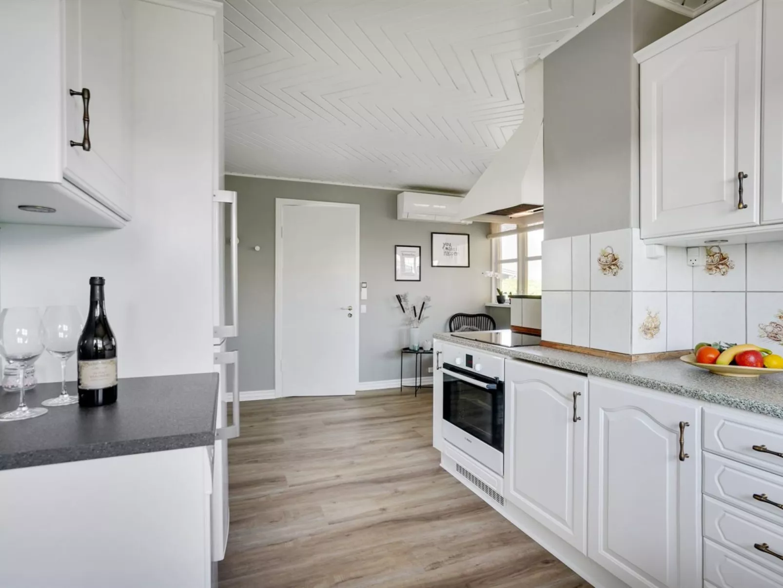 "Hwitserk" - 5m from the sea-Inside