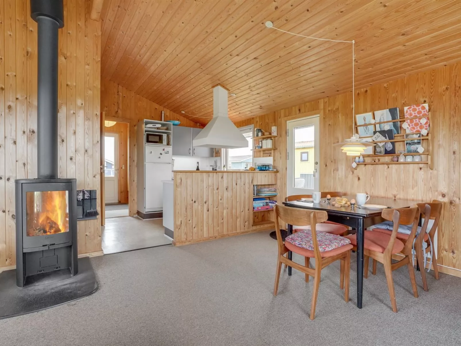 "Svea" - 400m from the sea-Inside