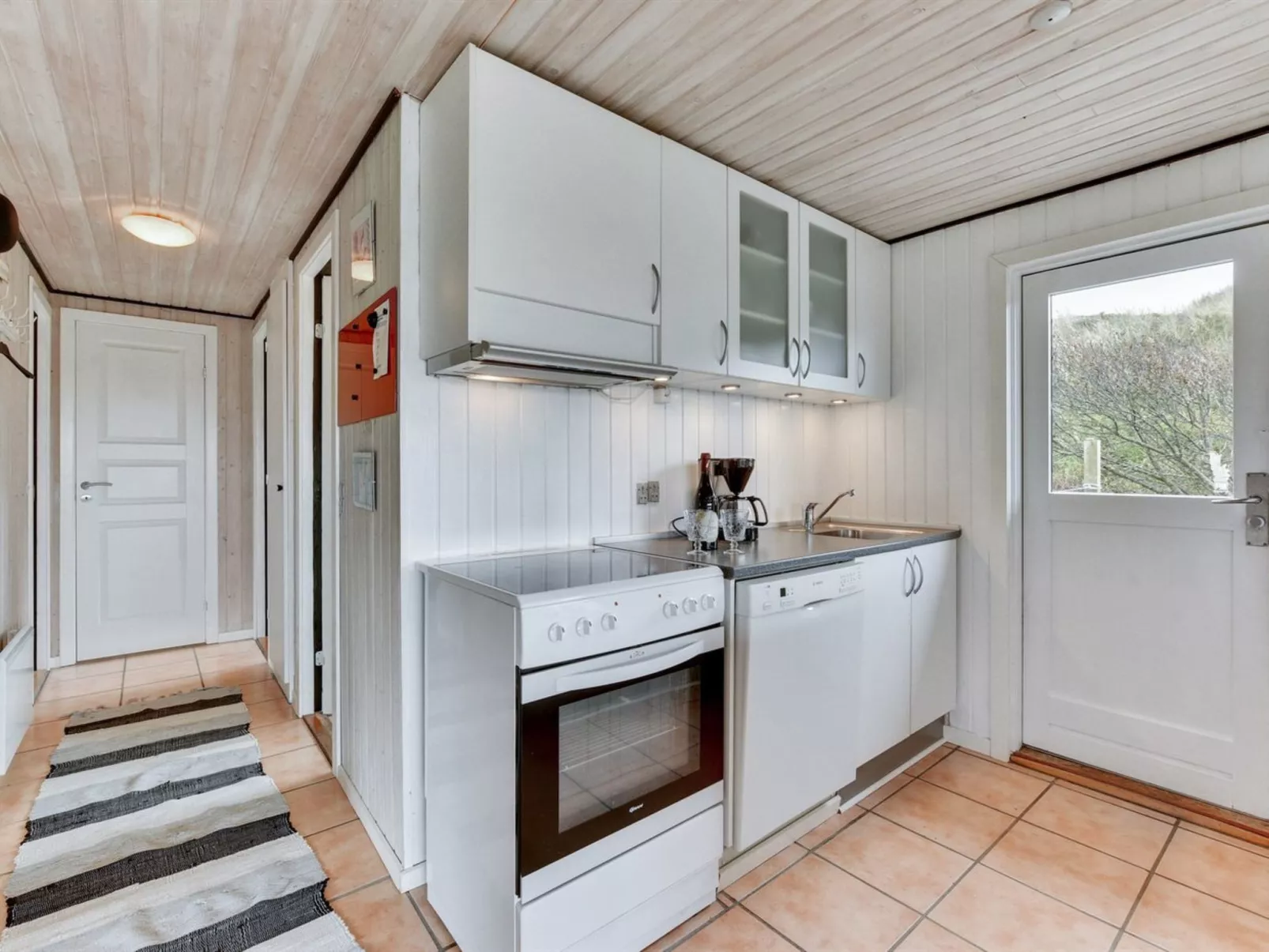 "Hélène" - 400m from the sea-Inside