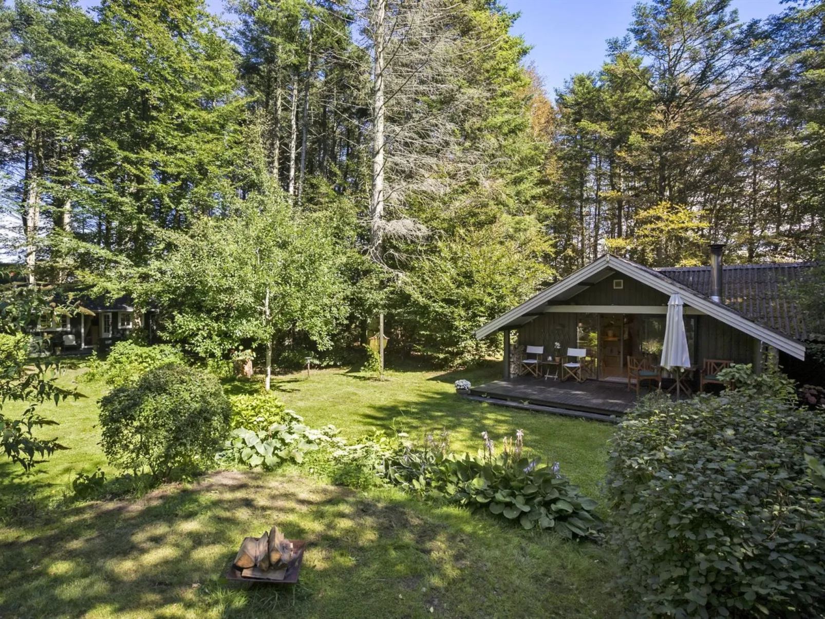 "Iskra" - 900m from the sea-Outside