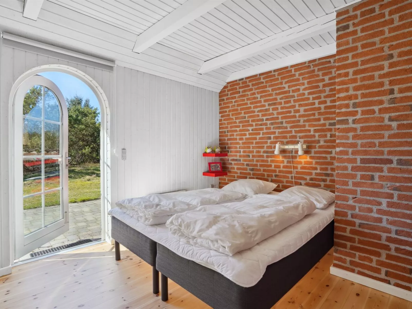 "Pasi" - 1.2km from the sea-Inside