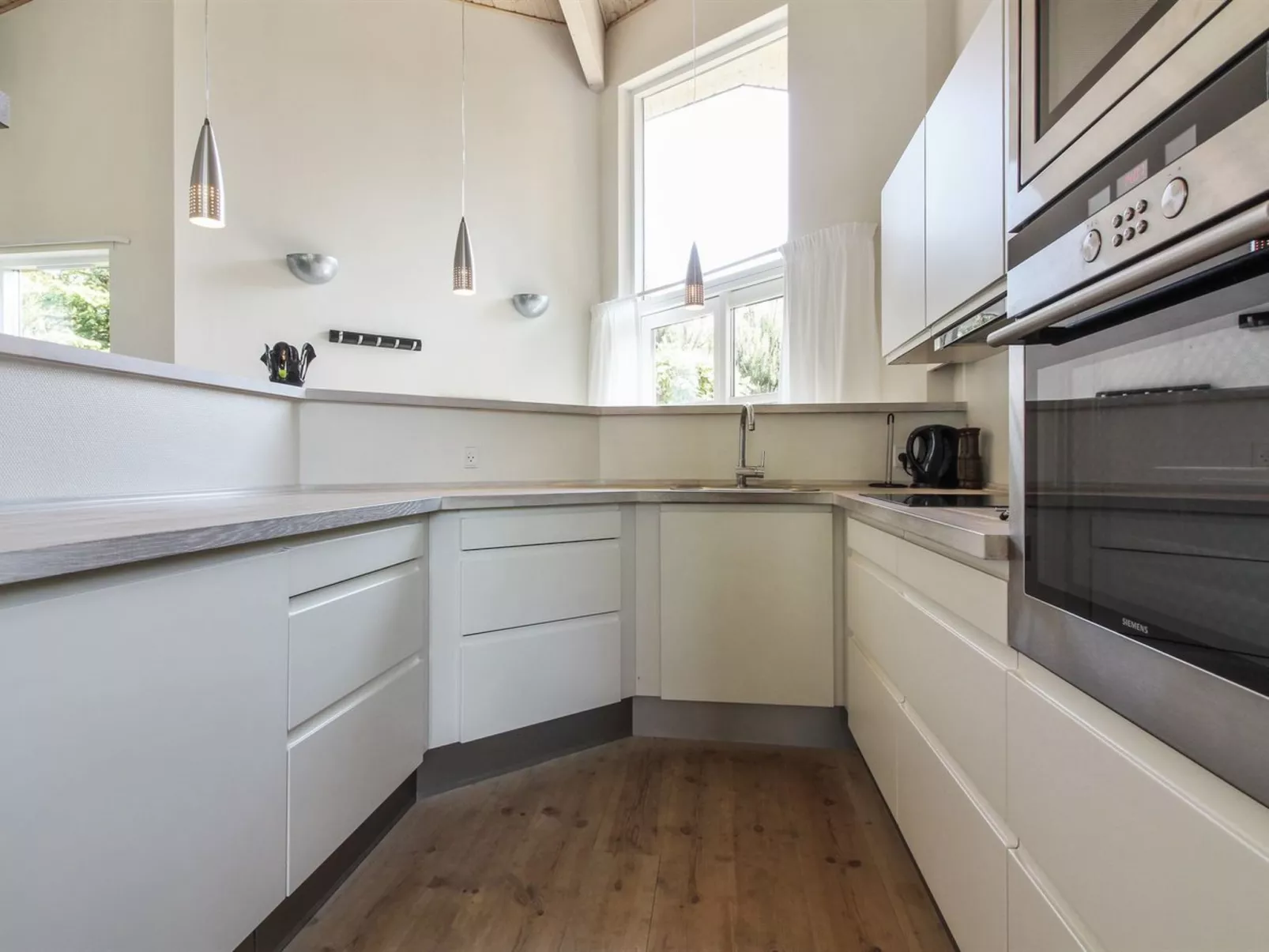 "Elicia" - 950m from the sea-Drinnen