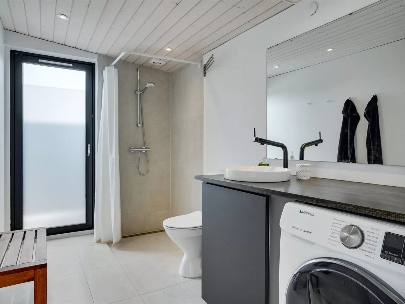 "Mahilo" - 300m from the sea-Dedans