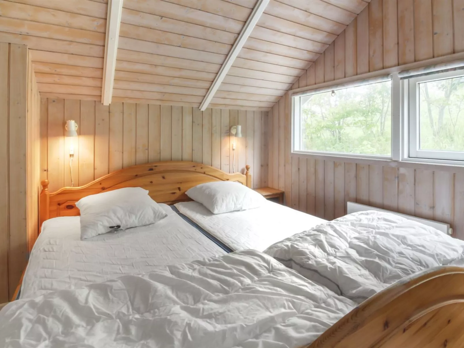 "Pirkka" - 50m to the fjord-Inside