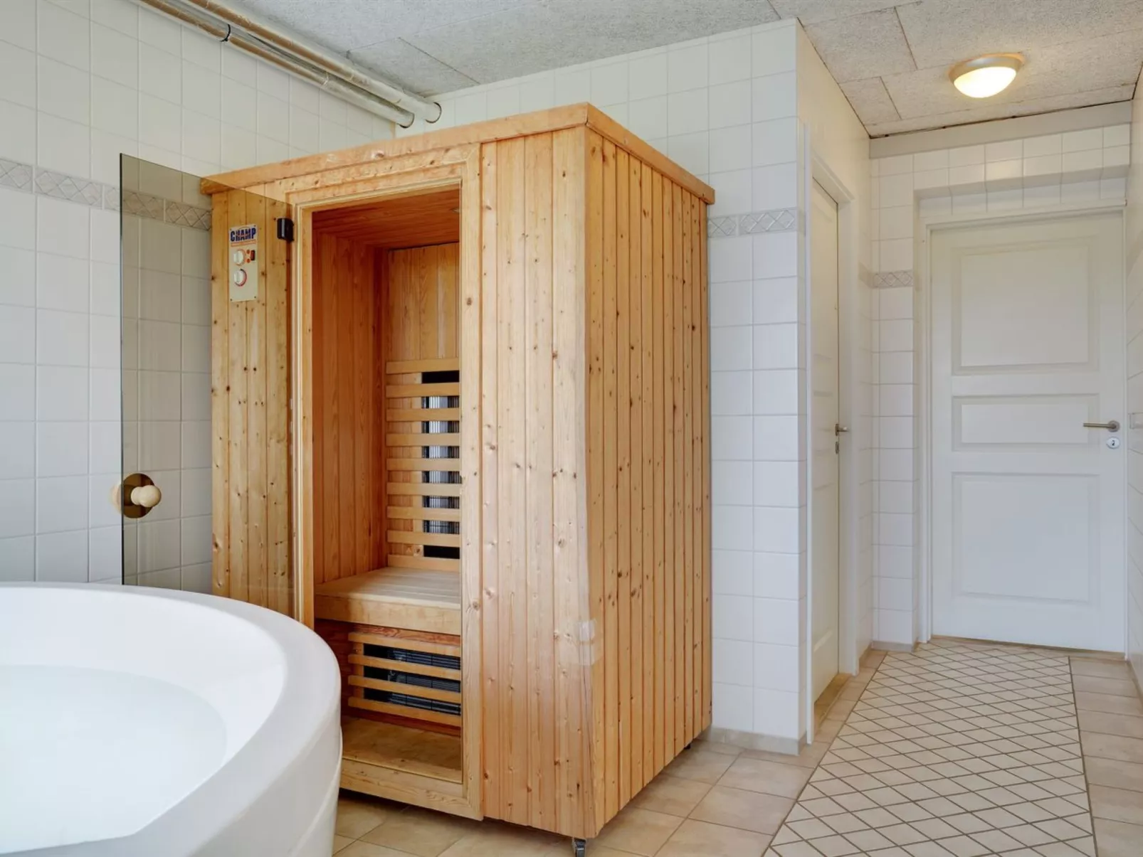 "Annagrete" - 12km from the sea-Inside