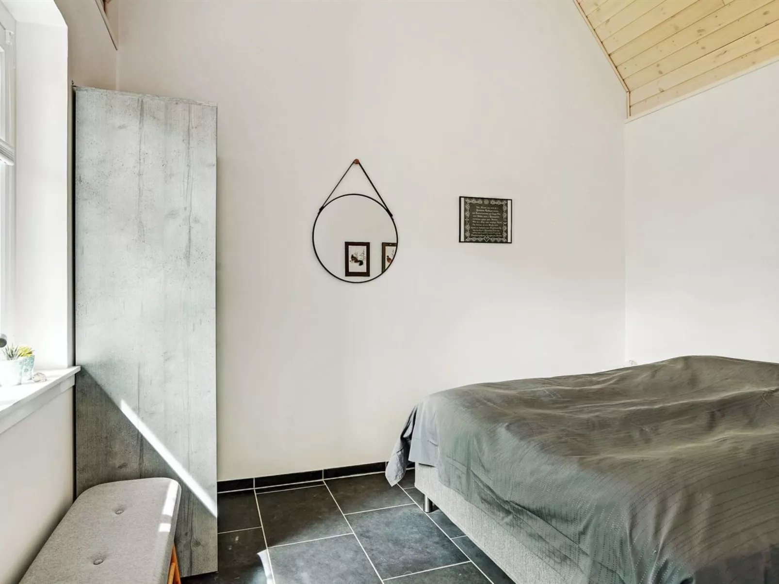 "Angelita" - 80m to the fjord-Inside