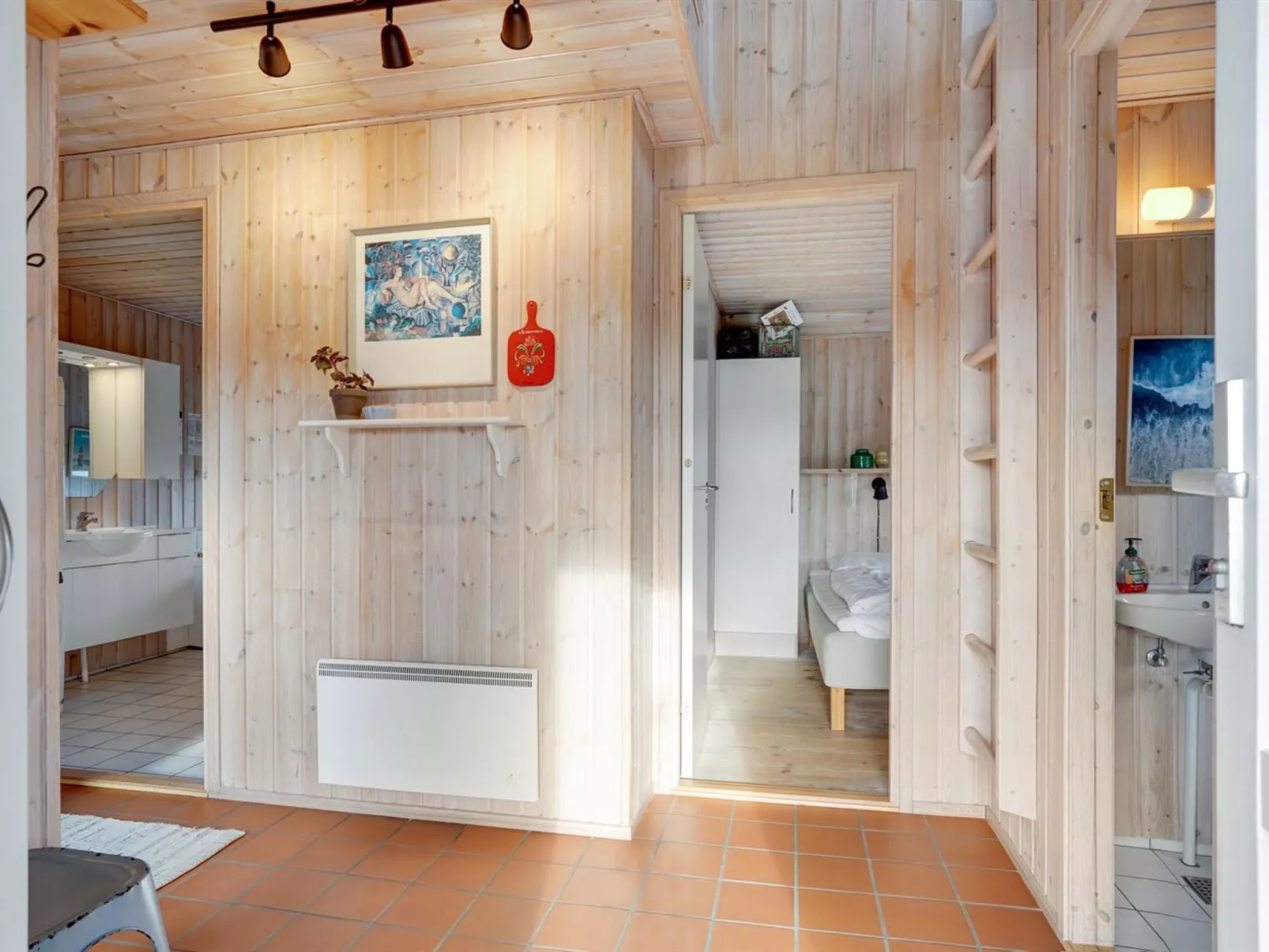 "Ananda" - 245m from the sea-Inside