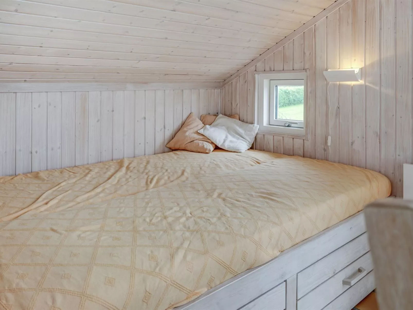 "Susse" - 400m to the fjord-Inside