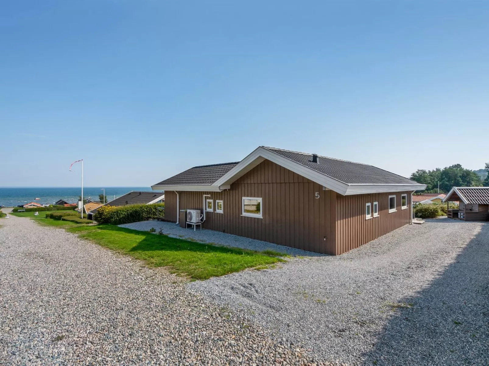 "Ebbeline" - 150m from the sea-Dehors