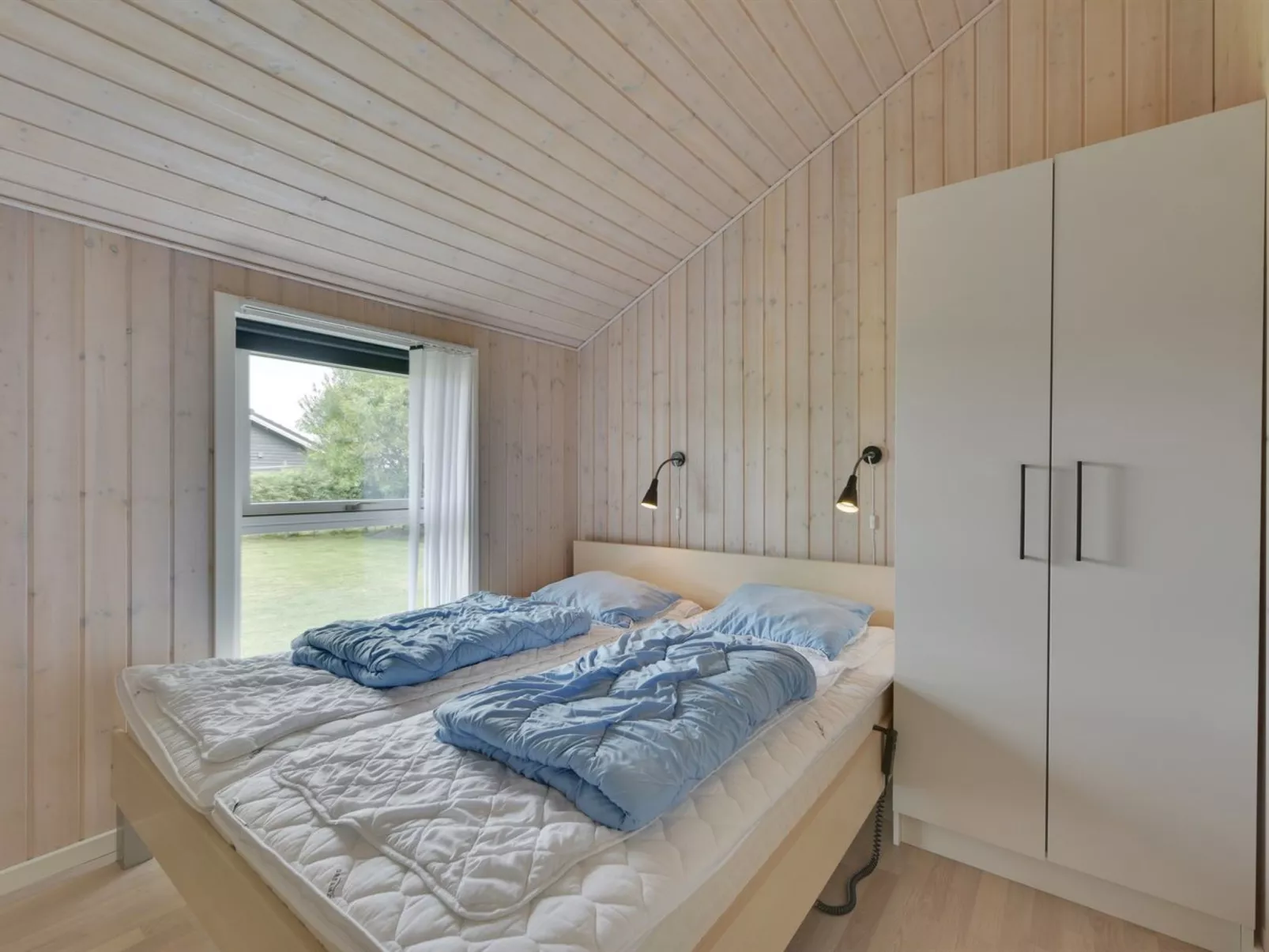 "Harth" - 700m to the fjord-Dedans