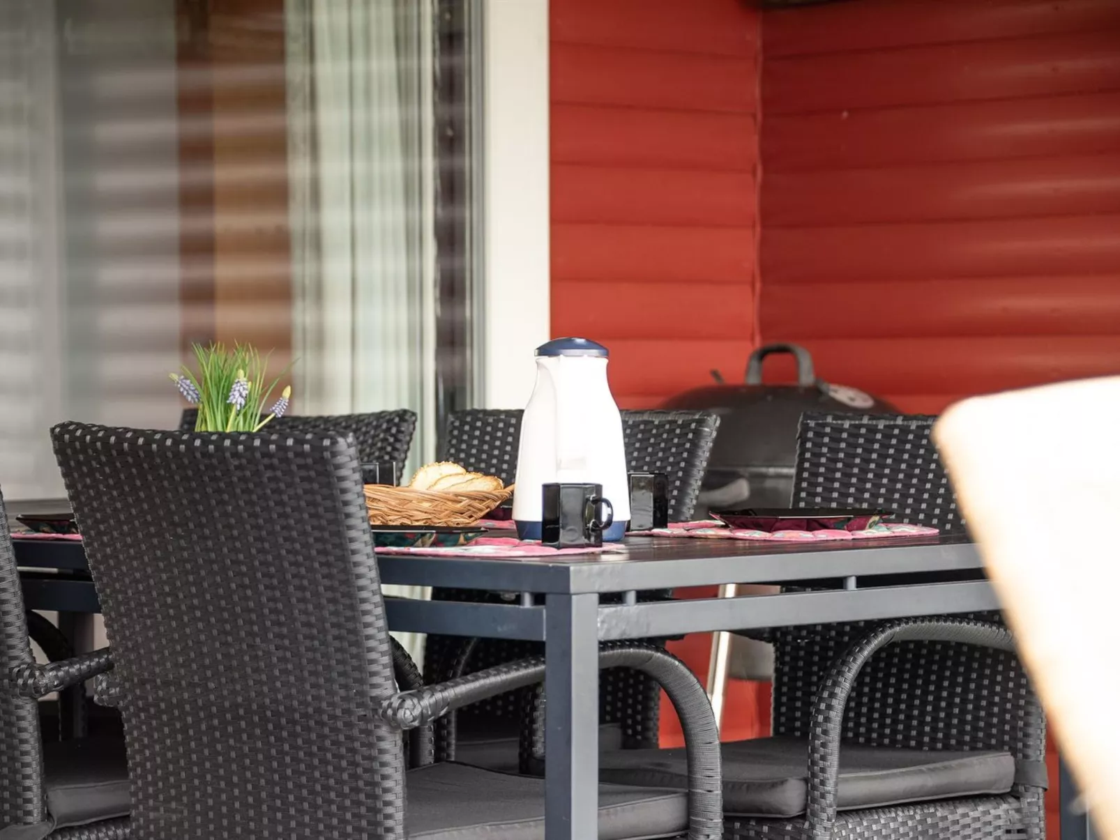 "Miriam" - 300m from the sea-Outside