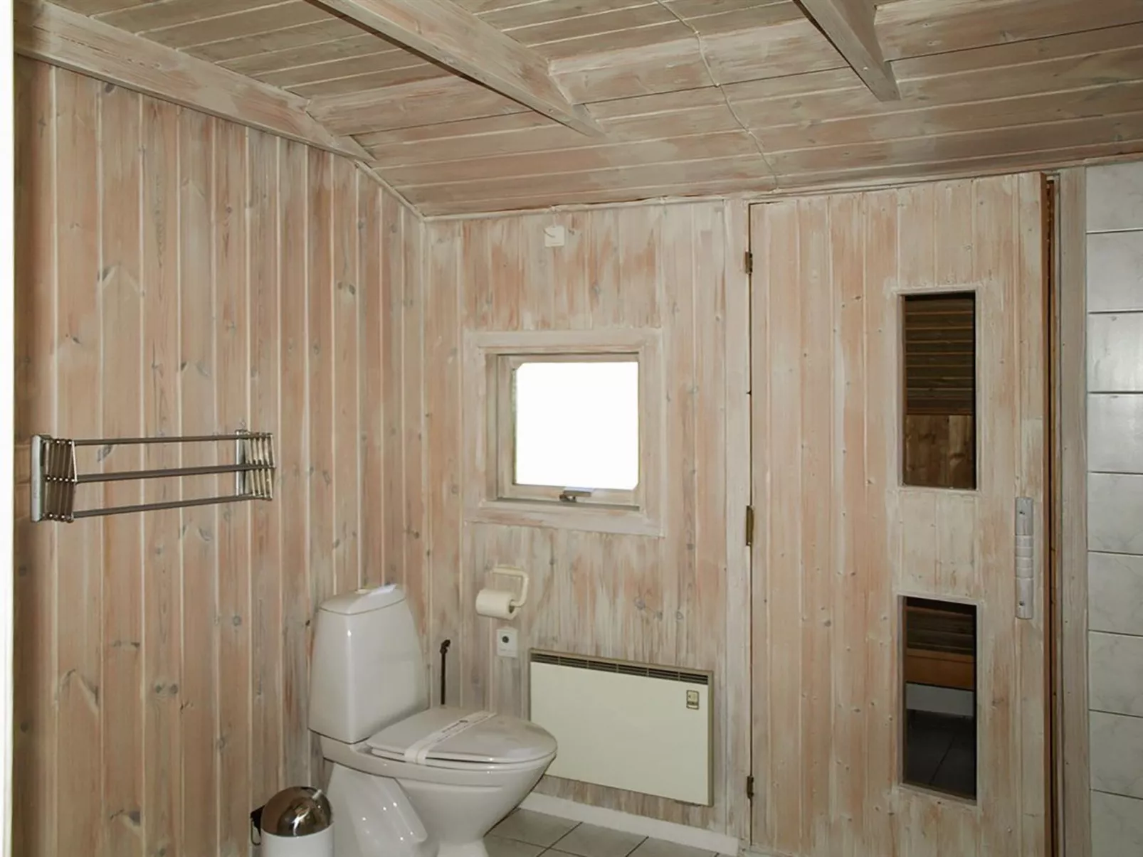 "Tia" - 900m from the sea-Dedans