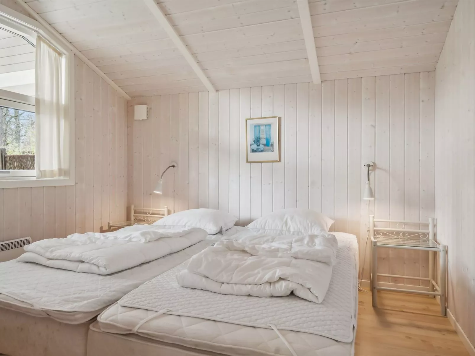 "Ros" - 350m from the sea-Inside