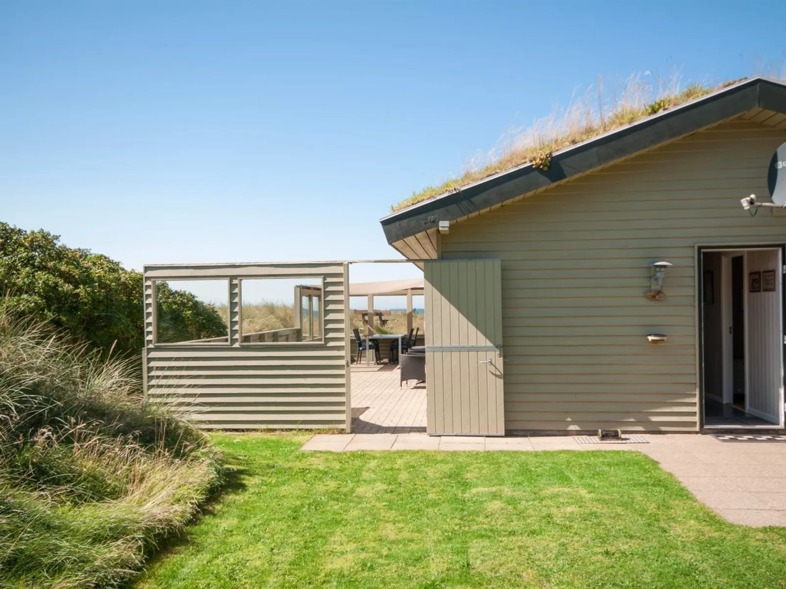 "Diuri" - 400m from the sea-Draußen