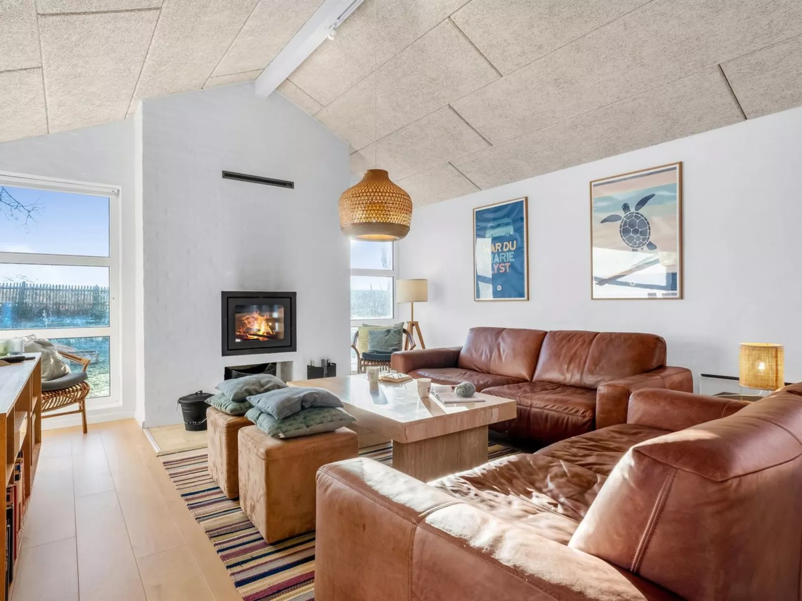 "Marjukka" - 10m from the sea-Inside