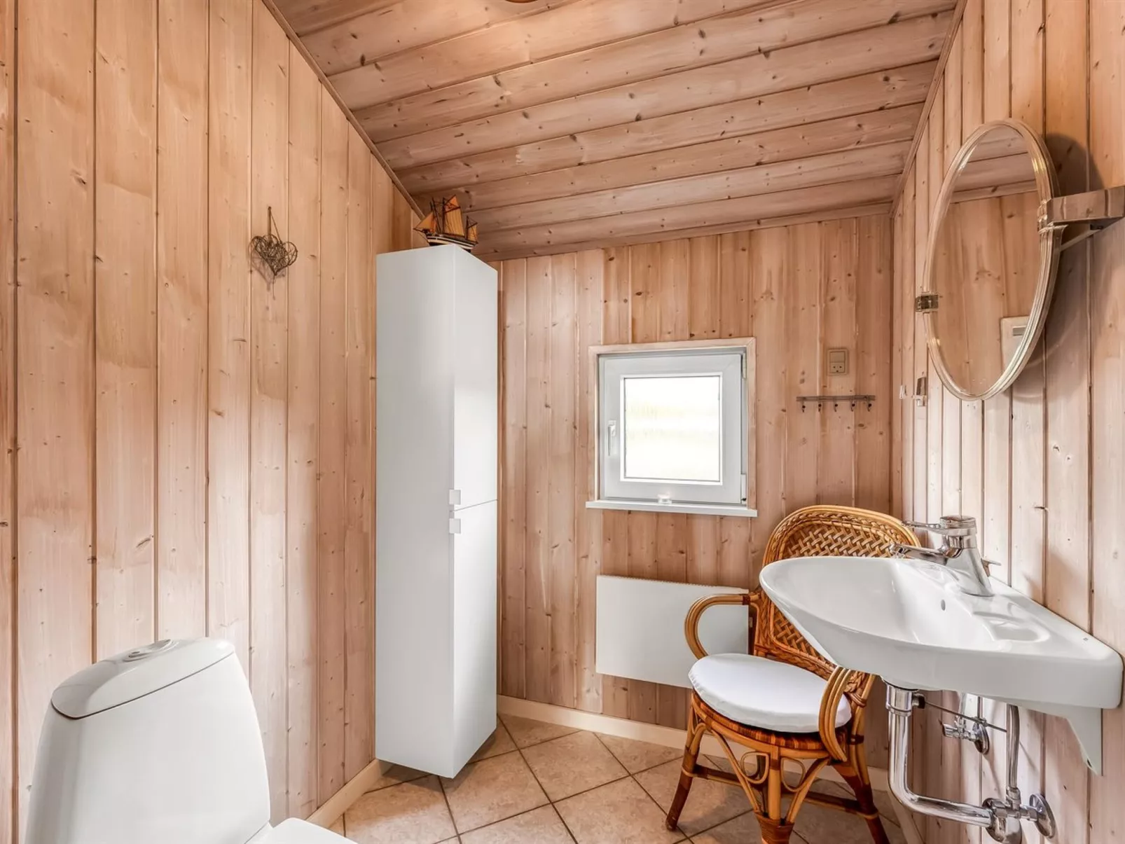 "Loviisa" - 300m to the fjord-Dedans