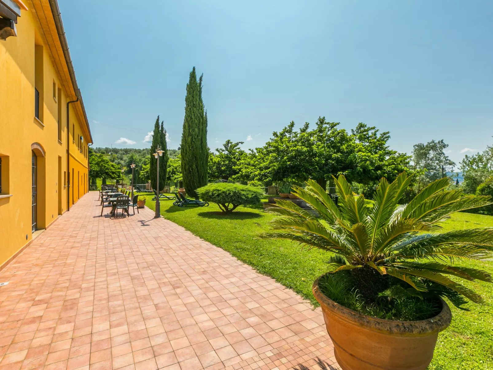 Il Casale-Outside