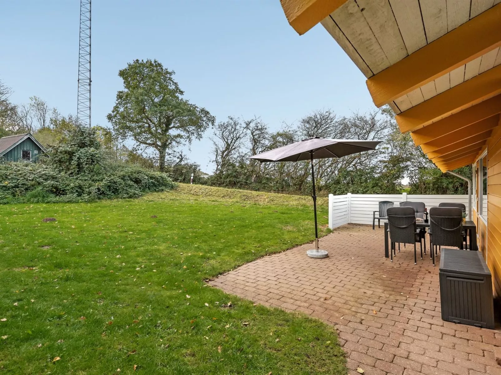 "Boris" - 500m from the sea-Draußen