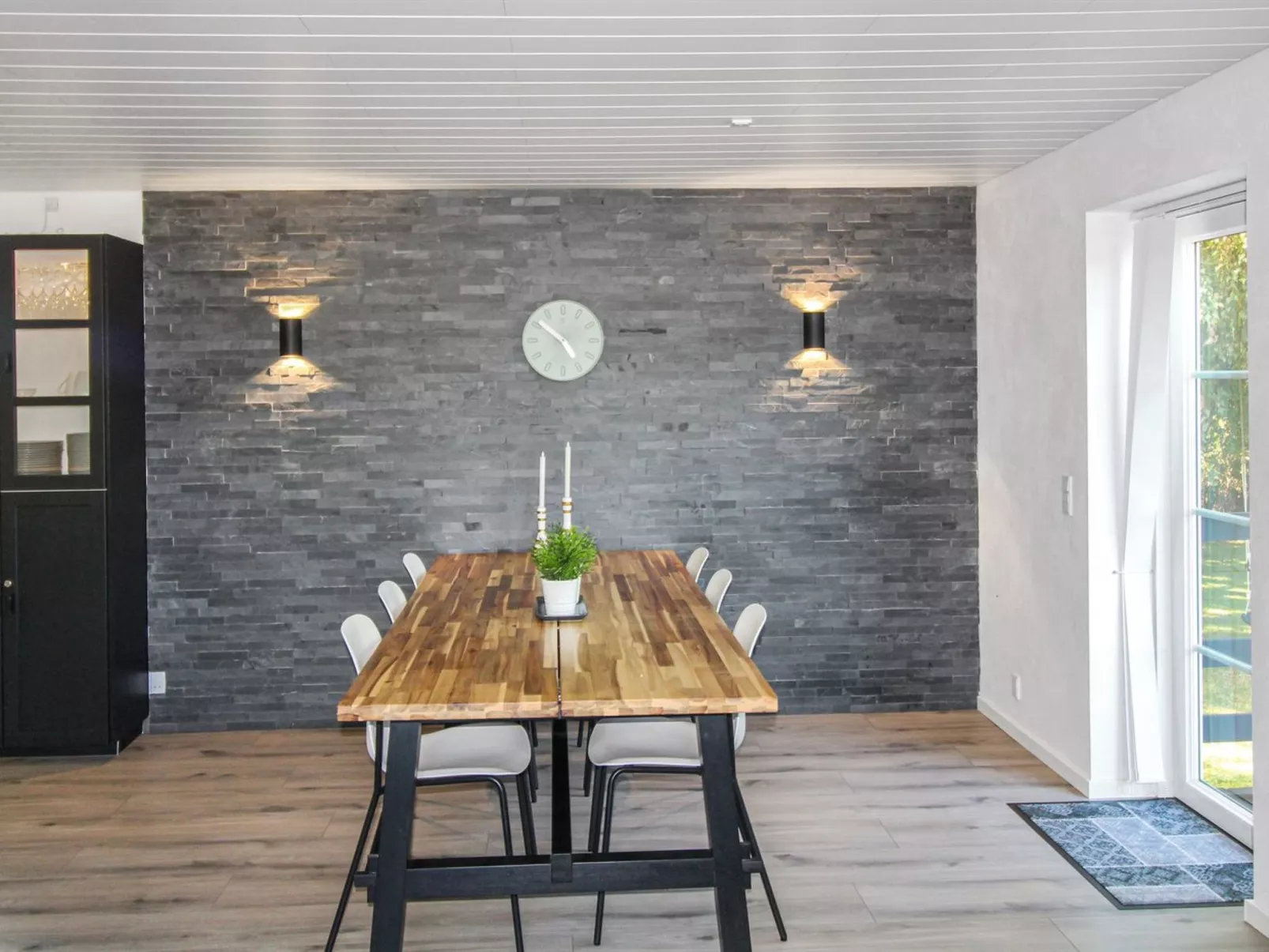 "Rask" - 3km from the sea-Inside