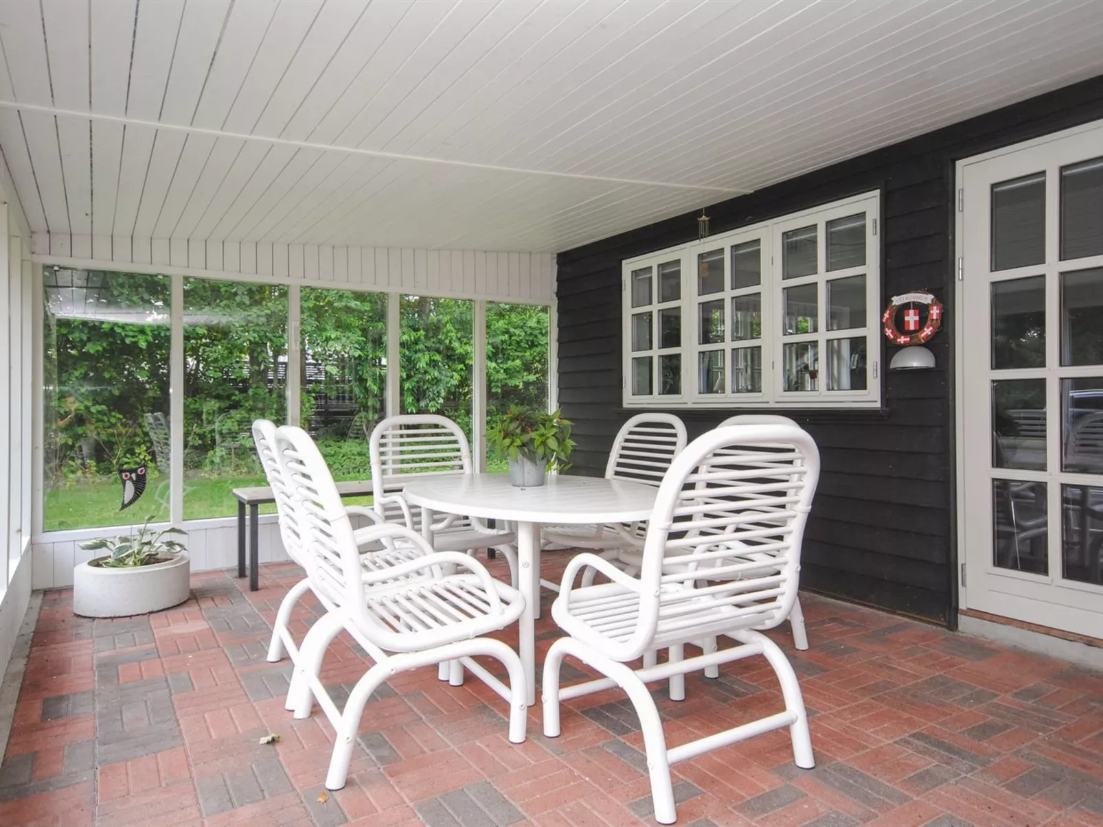 "Assarina" - 300m to the fjord-Outside