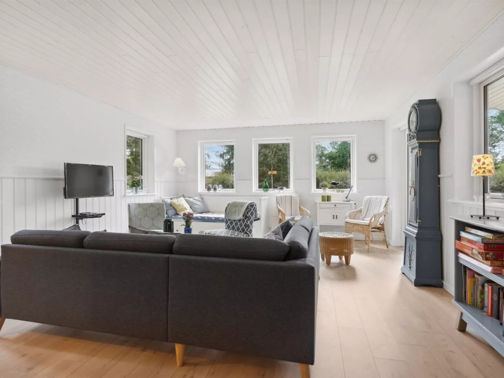 "Asla" - 400m from the sea-Drinnen