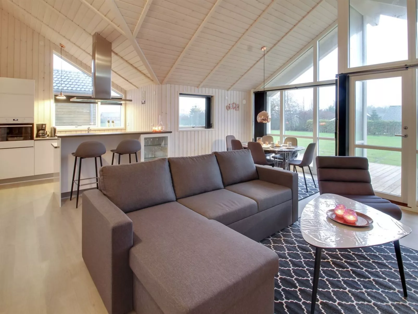 "Gertrude" - 1.1km to the fjord-Inside