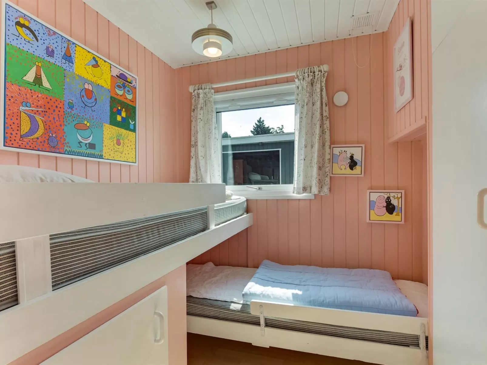 "Eddy" - 50m from the sea-Inside